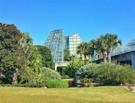 San Antonio Botanical Garden - All You Need to Know BEFORE You Go