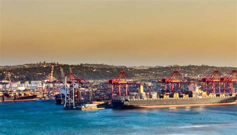 Durban Port Faces Operational Challenges Amidst Gear Breakdown & Cargo Backlogs ...