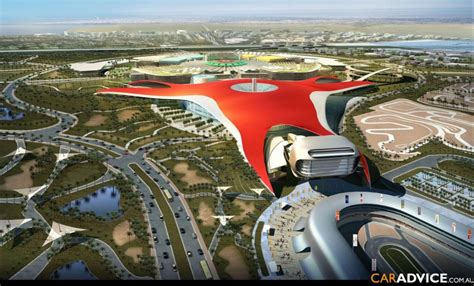 Ferrari estreno un impresionante parque temático en Abu Dhabi - Te interesa saber