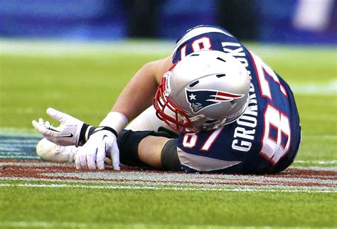 Rob Gronkowski Injury: Updates on New England Patriots Tight End's Knee ...