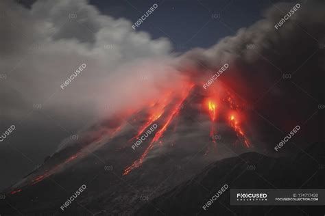 Soufriere Hills eruption — smoke, ash - Stock Photo | #174717430