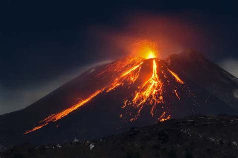 Curious Kids: How can we tell when a volcano is going to erupt?