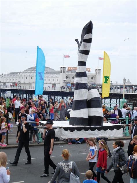 Duke of Yorks at Children's Parade at Brighton Festival 2016