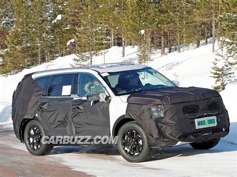 Full-Size Kia SUV Spied, Looks A Lot Like The Telluride Concept | CarBuzz