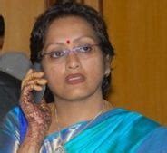 Popular Telugu movie and serial actress Subhashini profile