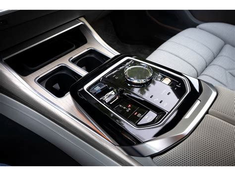 2024 BMW i7: 65 Interior Photos | U.S. News