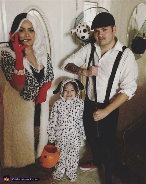 101 Dalmatians Family Costumes