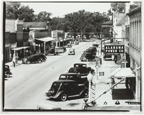 Main Street, Greensboro, Alabama | The Art Institute of Chicago