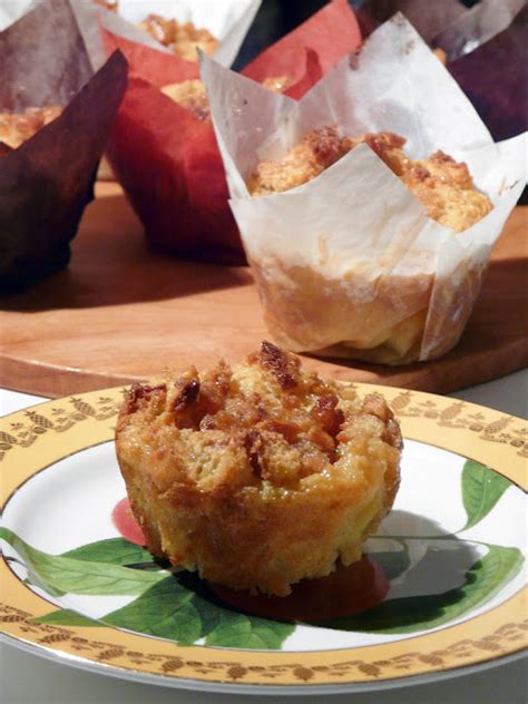 Thibeault's Table: Bread Pudding Muffins with Caramelized Apples