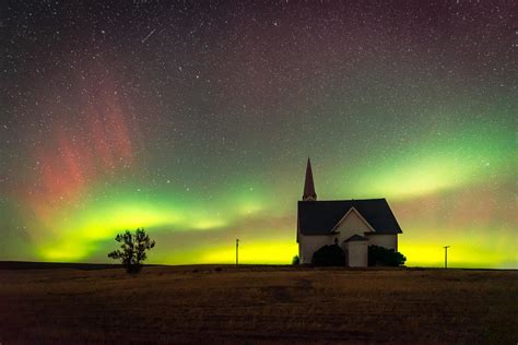 Aurora Borealis viewed from Eastern Washington (October 11, 2021) [OC ...