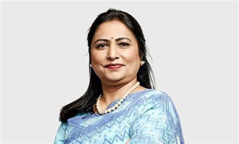 Meet Priti Adani, Wife Of Billionaire Gautam Adani, Who Runs Adani ...