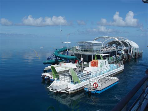 Photo of knuckle reef pontoon | Free australian stock images