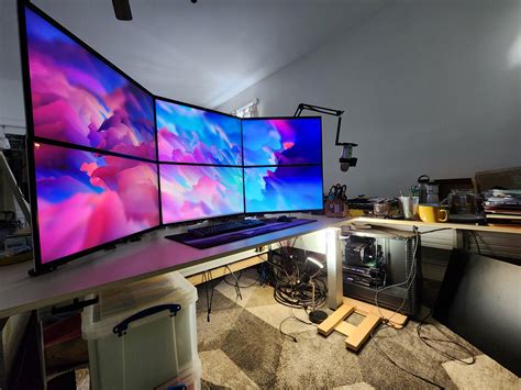 A 6 monitor Setup : r/battlestations