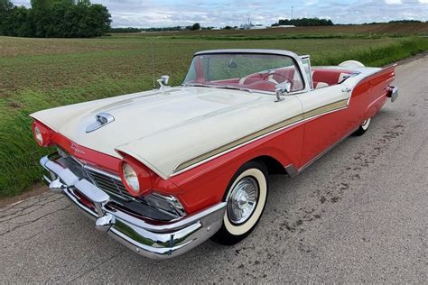 1957 Ford Fairlane 500 Skyliner / Galaxie Skyliner Market - CLASSIC.COM