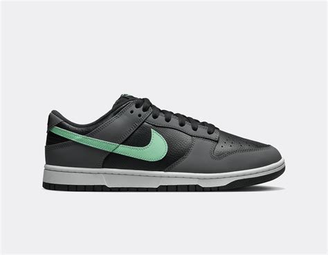 Nike Dunk Low Retro Glow Green FB3359-001