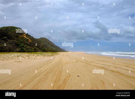 The Cathedrals - Fraser Island Stock Photo - Alamy