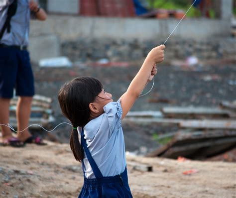 Free Images : person, people, spring, child, childhood, happy, vietnam, the sea 4221x3554 ...