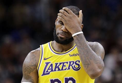 LeBron James Hilariously Starts Crying After Fan Called Him 'A Big Baby' - Fadeaway World