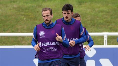 Euro 2020: England 'here to win' in final against Italy and 'want to bring the trophy home ...