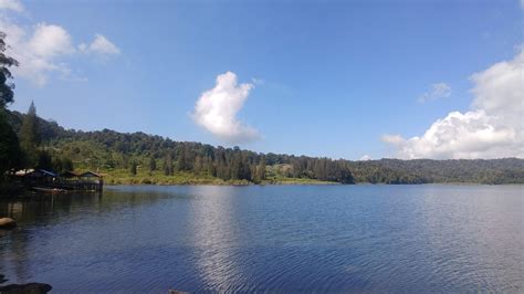 Danau Lau Kawar: Destinasi Wisata yang Wajib Dikunjungi di Berastagi