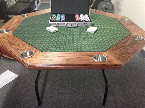 Folding poker table : DIY