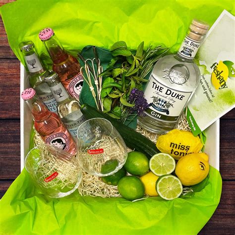 „Gin Tonic“ Komplette Zutaten Online Bestellen.
