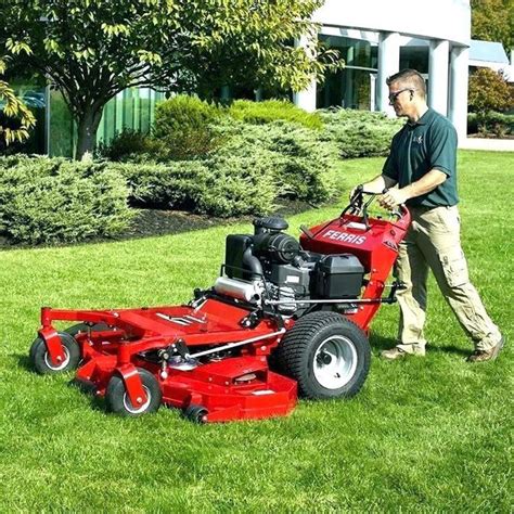 Top 5 Best Commercial Lawn Mower Reviews of 2023 - Alovegarden.com