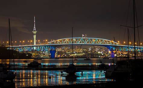 Watch: Auckland Harbour Bridge lights up with special display to ...