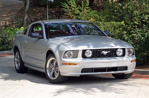 2005 Ford Mustang Gt best image gallery #3/13 - share and download