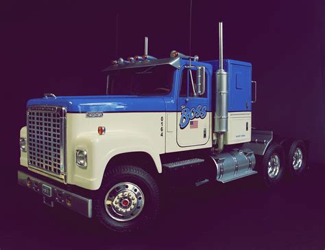 International Transtar 4300 Eagle ( AMT) - Model Trucks: Big Rigs and ...