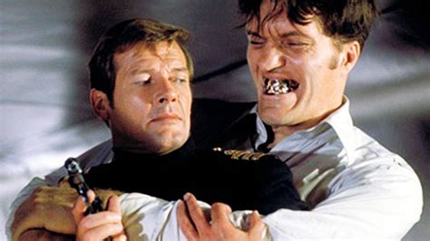 Richard Kiel, towering actor whose big break was playing Bond villain ...