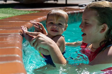 How Do I Teach My Baby How to Swim? – Survival Swim Instruction