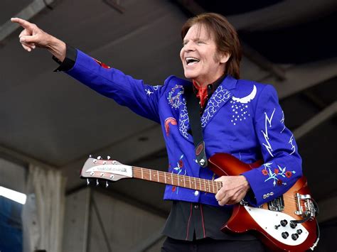 10 Best John Fogerty Songs of All Time - Singersroom.com