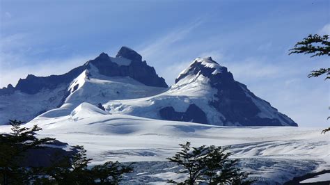 File:Cerro Tronador - cordillera de los Andes.JPG - Wikimedia Commons