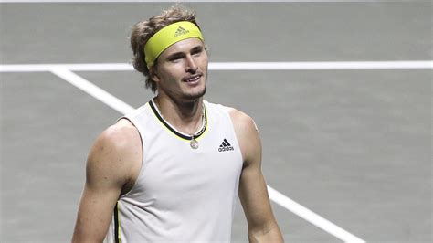 'It's a disaster' - Alexander Zverev hits out at ATP rankings for having him below Roger Federer ...