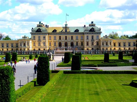 loveisspeed.......: The Drottningholm Palace Swedish Drottningholms slott , is the private ...