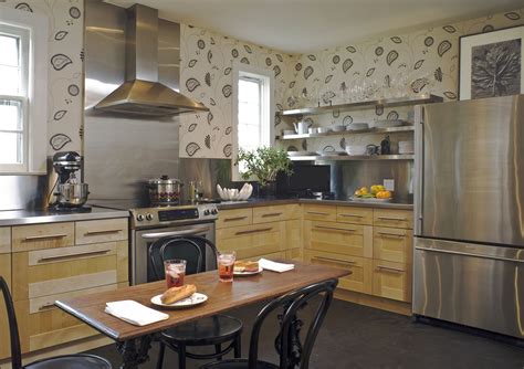 I like the paisley patterns Botanical Kitchen Wallpaper- ELLEDecor.com ...