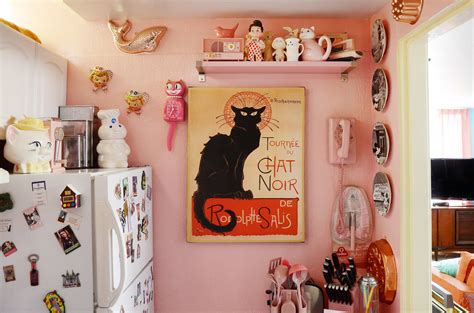 A Kitschy, Pink-alicious Apartment that Says No! to Minimalism | Kitsch ...