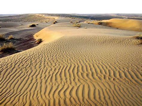 Kara Kum Desert And Canal, Turkmenistan - WorldAtlas.com