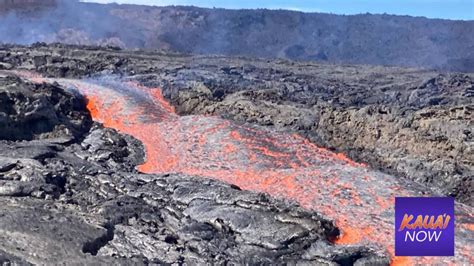 Mauna Loa eruption Day 10: Overflow breaks out upslope from flow front ...