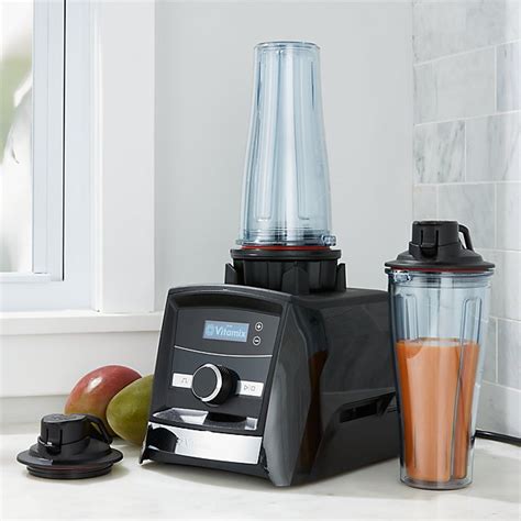 Vitamix Ascent Blending Cups Starter Kit + Reviews | Crate and Barrel