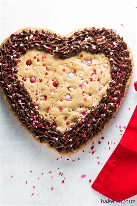 Valentine's Day Cookie Cake – Bake du Jour