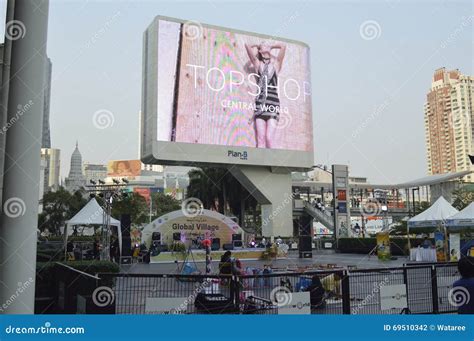 CentralWorld in Bangkok editorial photography. Image of thai - 69510342