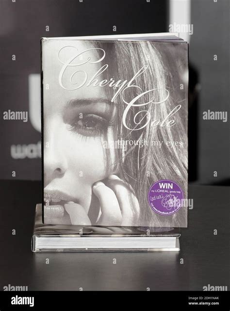 Copies of Cheryl Cole's autobiography at Waterstones, Piccadilly, London Stock Photo - Alamy