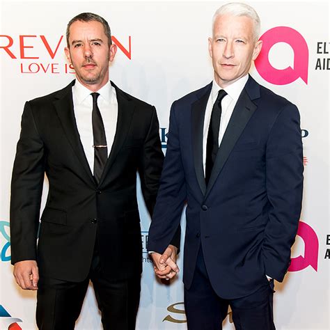 Anderson Cooper and Benjamin Maisani Attend Elton John AIDS Foundation Benefit : People.com