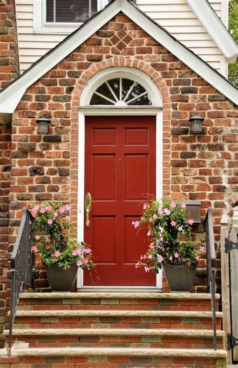 Front Door Colors For Red Brick Homes [Inc. 19 Photo Examples] - Home Decor Bliss Brick House ...