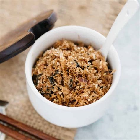 The Ultimate Guide To Furikake Rice Seasoning - Chopstick Chronicles