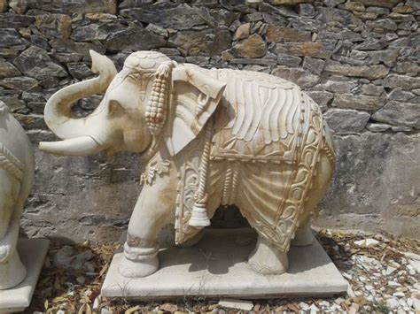 Marble Elephant Statues by Home Furniture And Garden Accessories ...