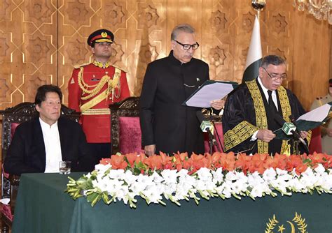 Top judge sworn in as Pakistan's Supreme Court chief justice