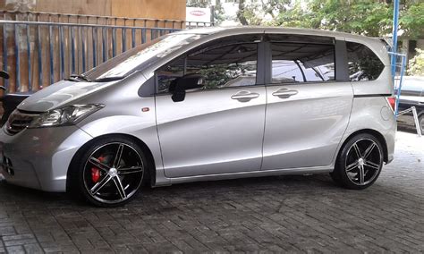 Kumpulan Foto Hasil Modifikasi Honda Freed Terbaru | Modif Motor Mobil